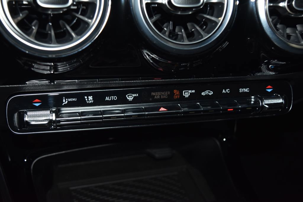 Certified 2025 Mercedes-Benz CLA 250 4MATIC image 13