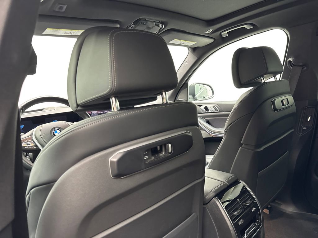 Used 2025 BMW X5 sDrive40i image 37