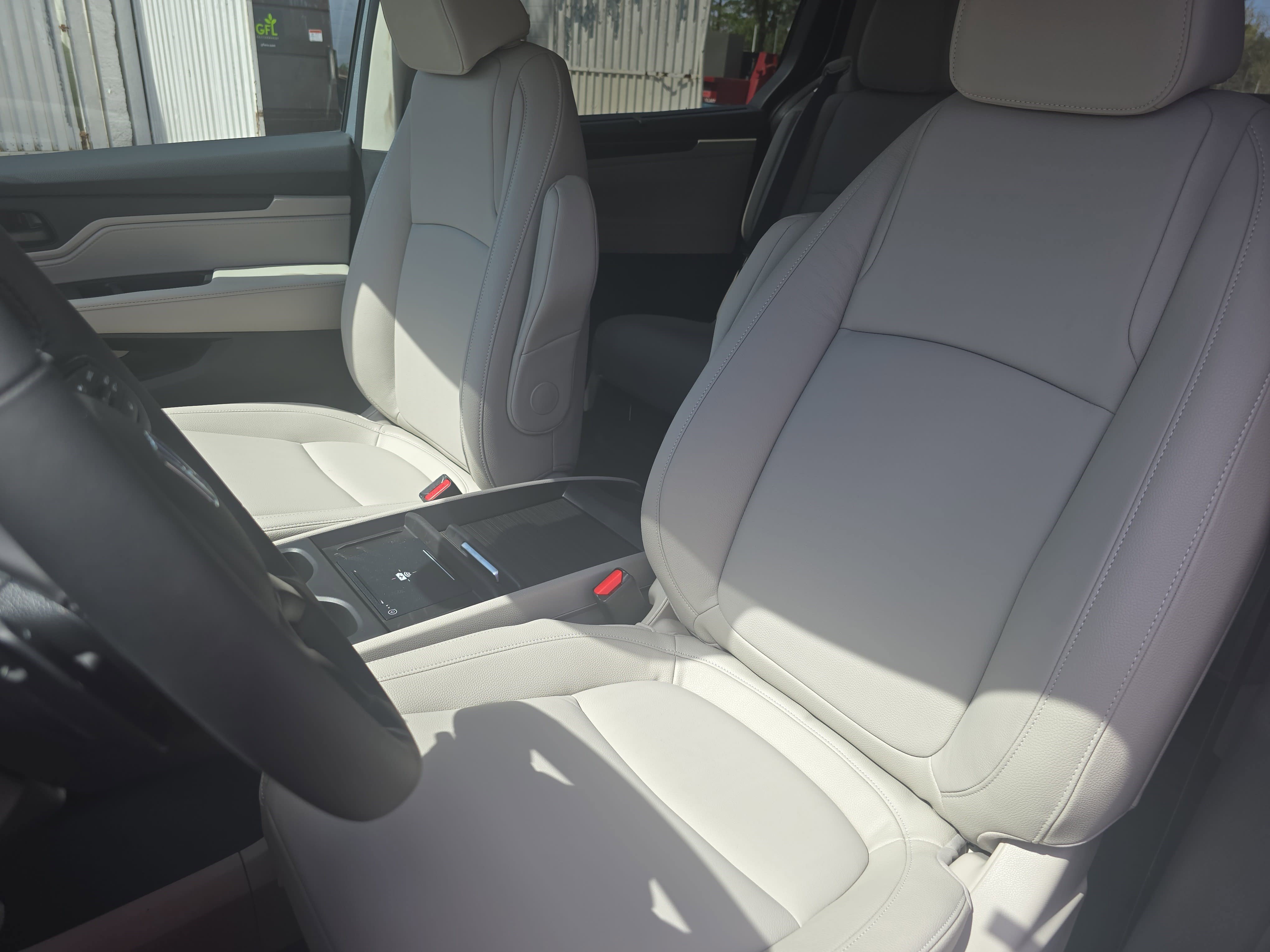 New 2026 Honda Odyssey EX-L image 17