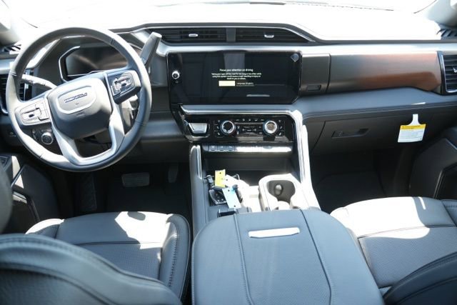 New 2025 GMC Sierra 2500 Denali w/ Denali Reserve Package image 2