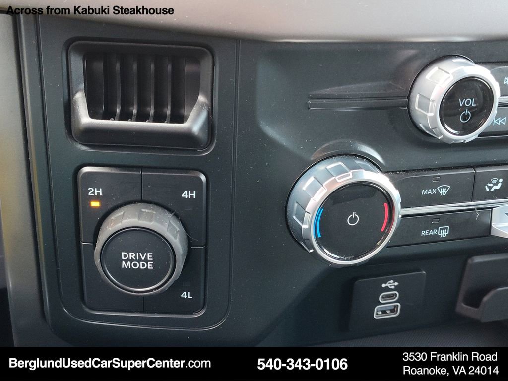 Used 2025 Ford F150 XLT w/ Equipment Group 301A Standard image 26