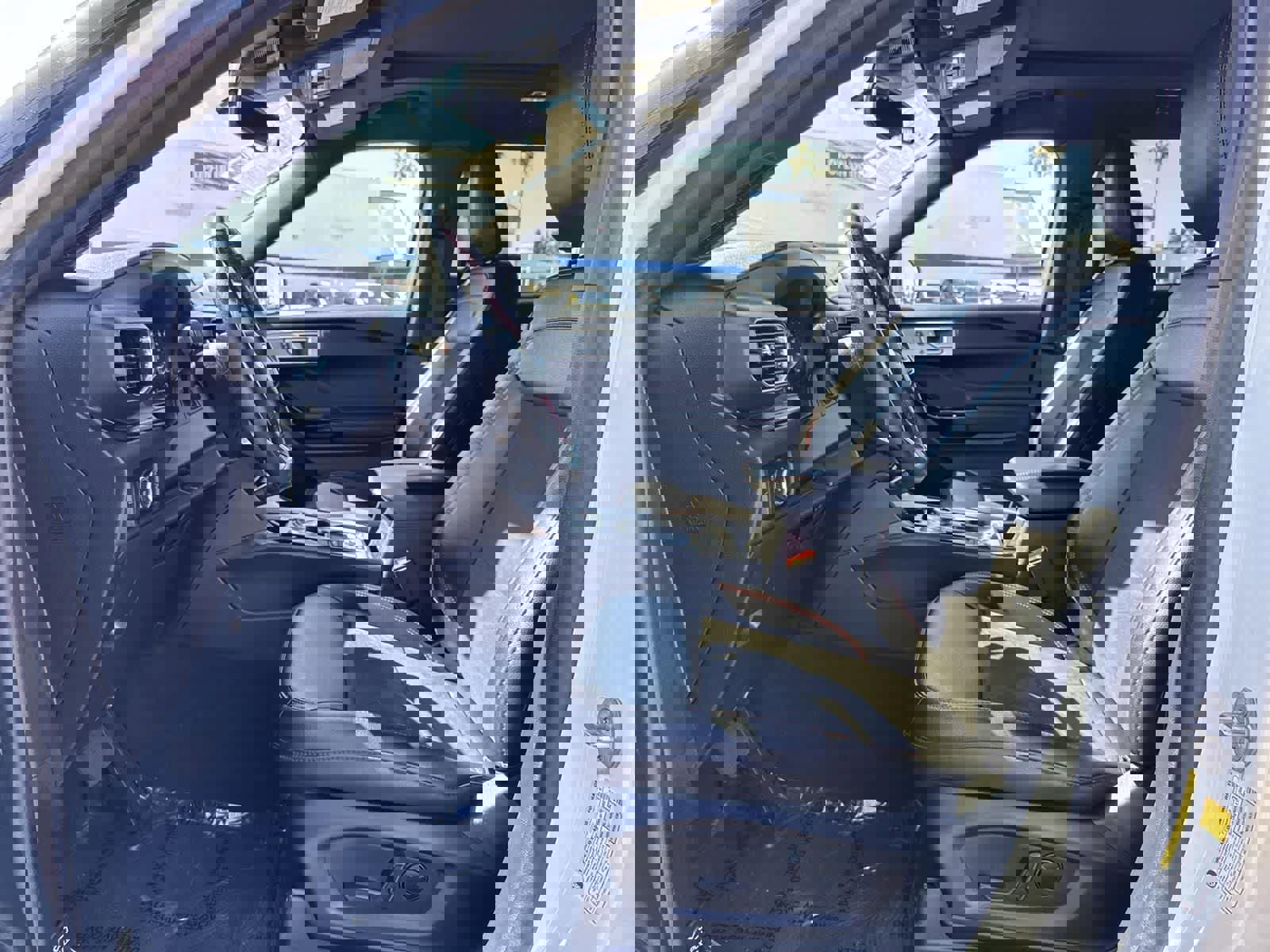 Used 2024 Ford Explorer ST-Line w/ Class IV Trailer Tow Package image 23