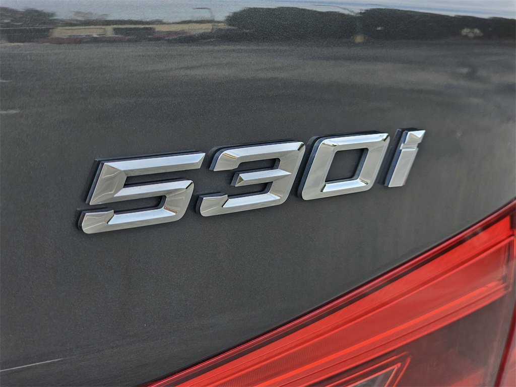 Used 2019 BMW 530i w/ Convenience Package image 12