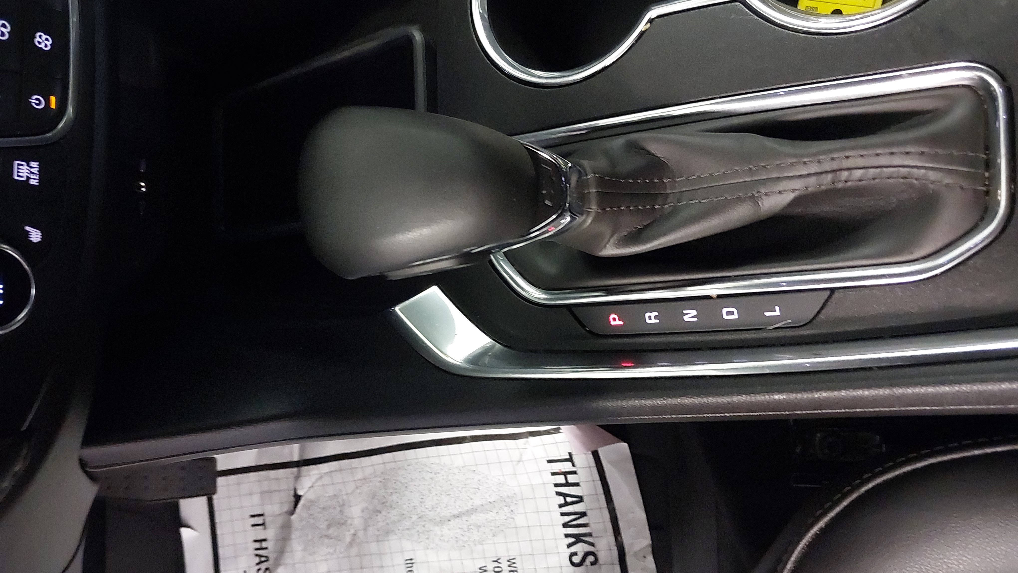 Used 2023 Chevrolet Traverse LT w/ Midnight/Sport Edition FWD image 21