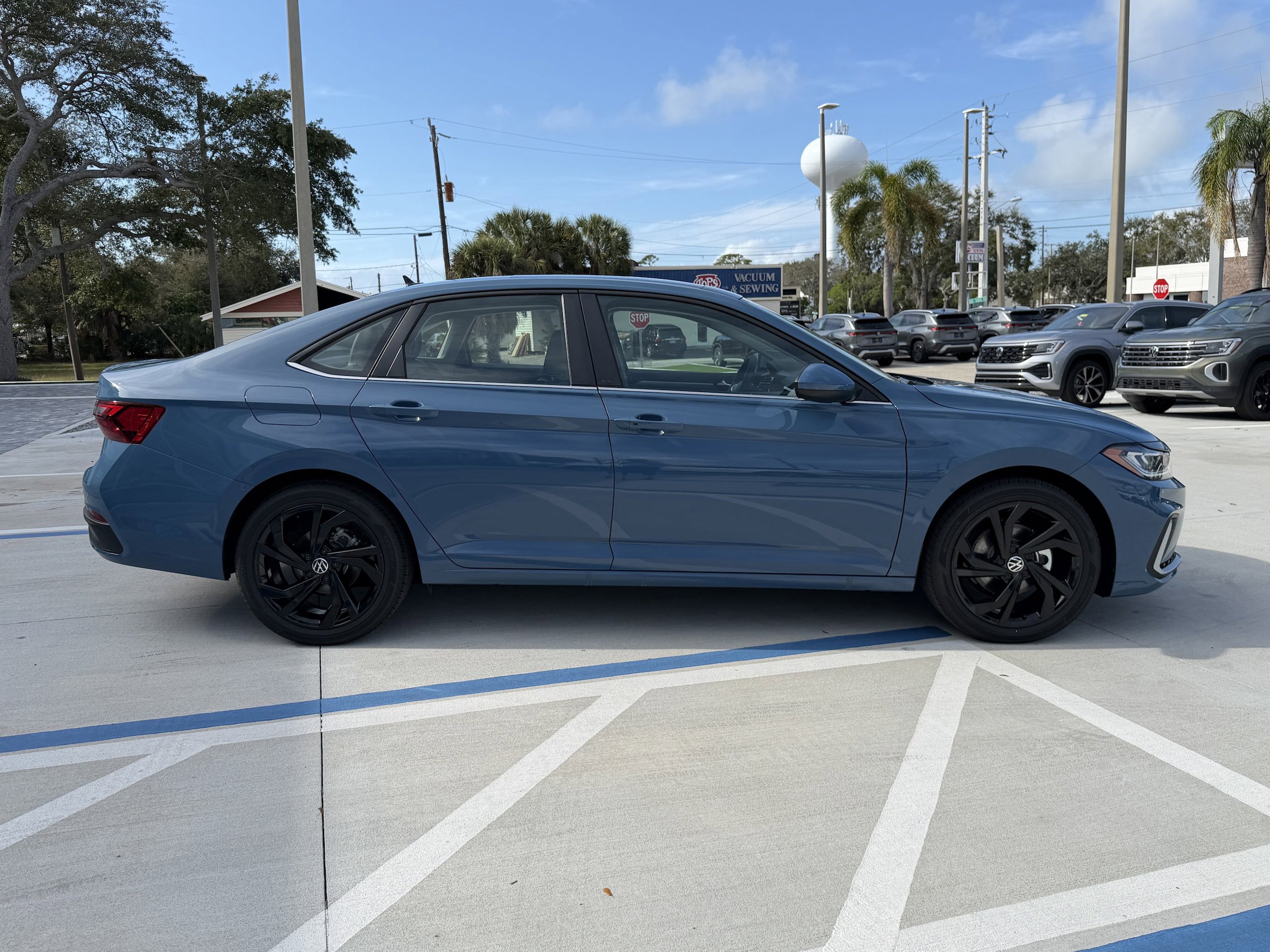 New 2026 Volkswagen Jetta SE video 2