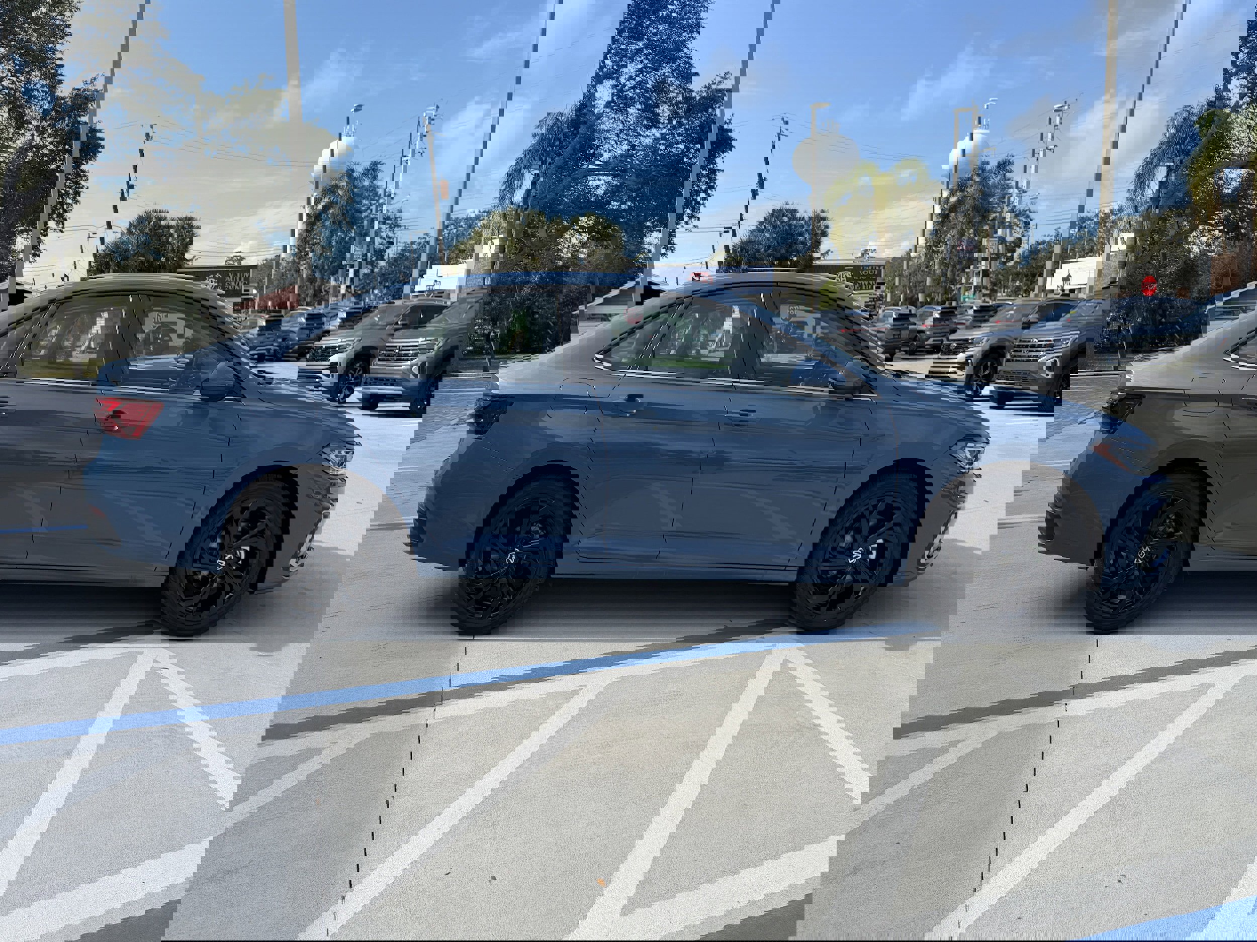 New 2026 Volkswagen Jetta SE image 2