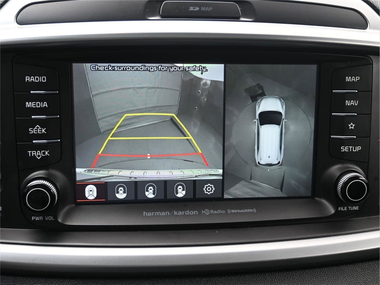 Used 2020 Kia Sorento SX image 14