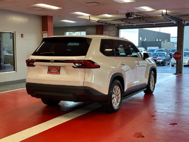 Certified 2024 Toyota Grand Highlander AWD image 4