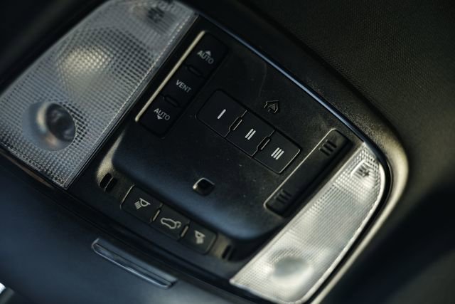 Used 2024 Dodge Durango GT image 40