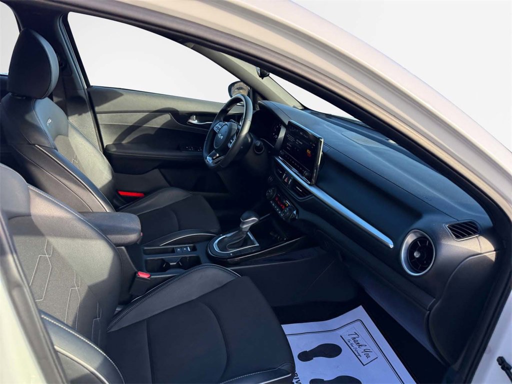 Used 2024 Kia Forte GT-Line w/ GT-Line Premium Package image 26