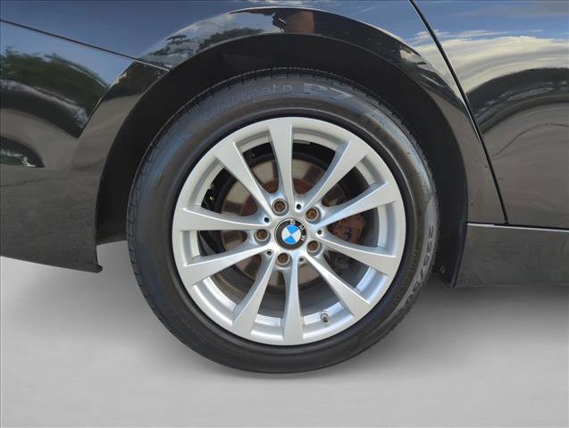 Used 2018 BMW 320i Sedan w/ Convenience Package image 30