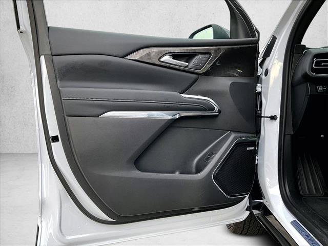 Used 2026 Chevrolet Traverse High Country FWD image 18