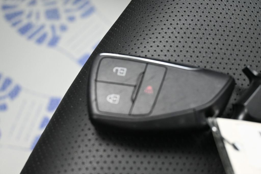Used 2024 Buick Envision Preferred AWD/4WD image 29
