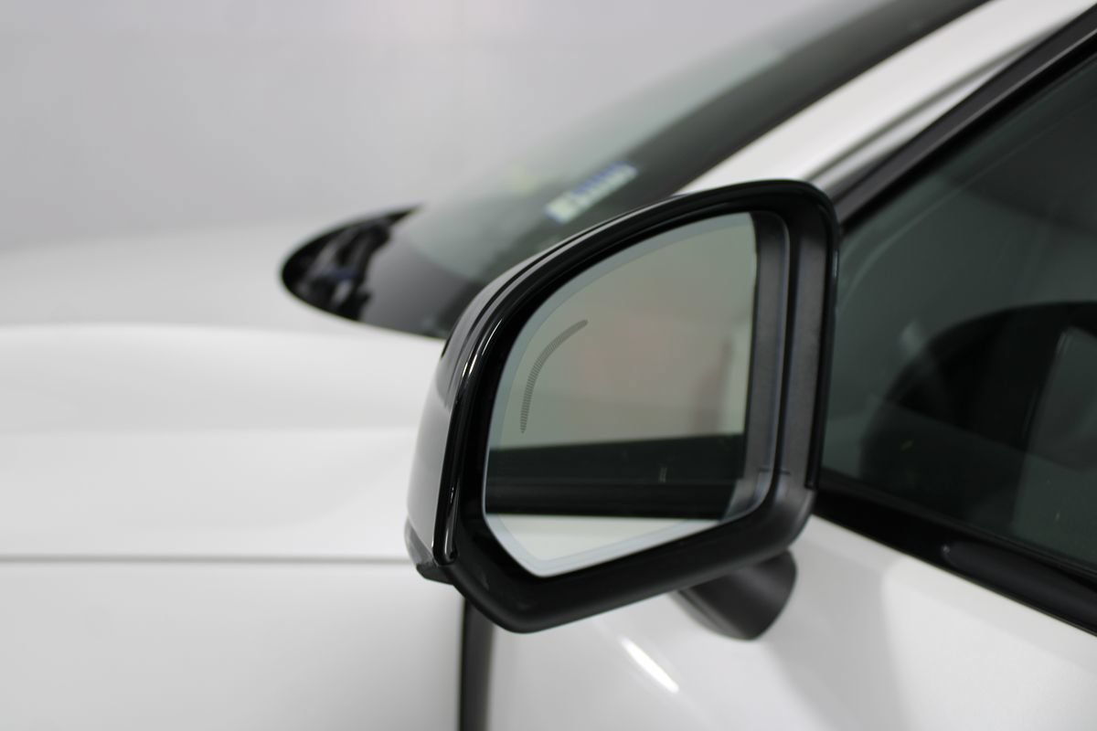 Used 2023 Volvo C40 P8 Recharge Ultimate w/ Protection Package Premier AWD/4WD image 10