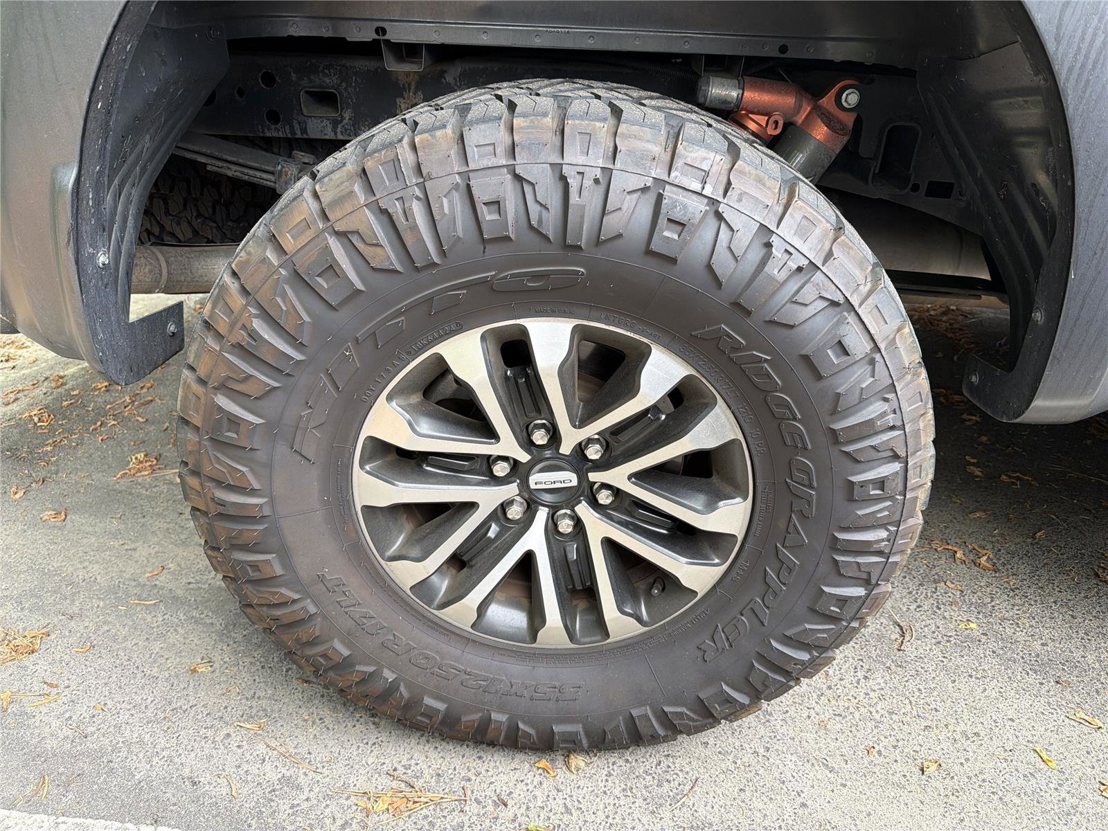 Used 2019 Ford F150 Raptor w/ Equipment Group 802A Luxury AWD/4WD image 10