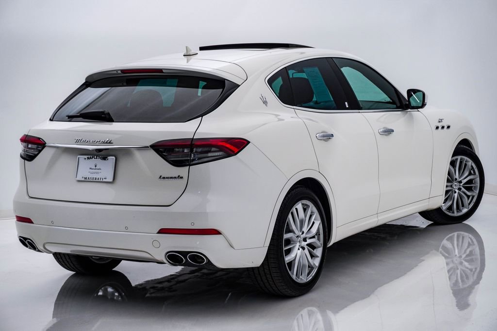 Used 2022 Maserati Levante GT image 11