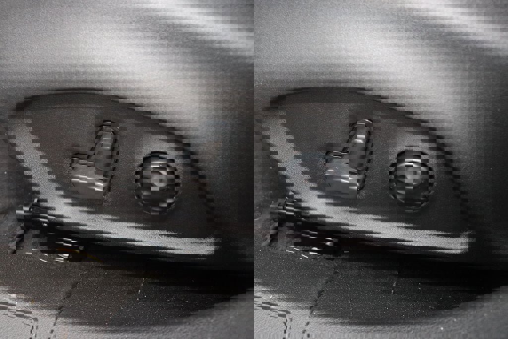 New 2024 Dodge Hornet R/T w/ R/T Blacktop Package image 12