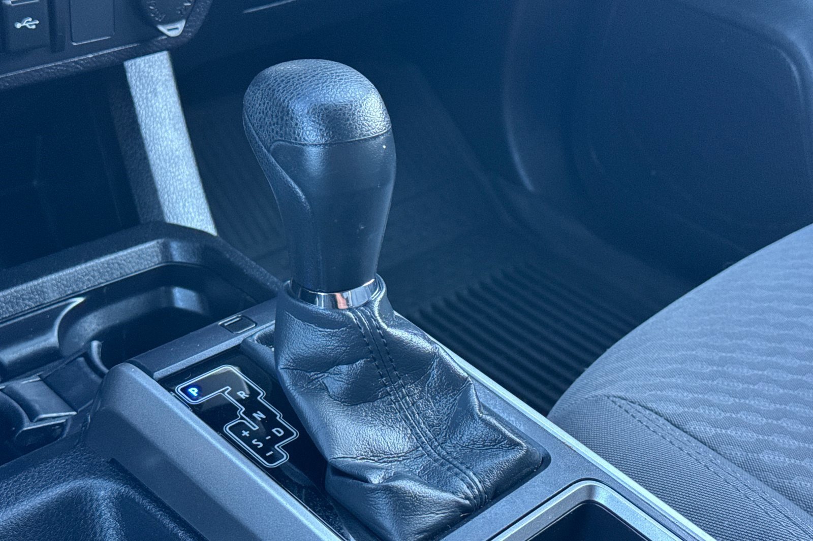 Certified 2021 Toyota Tacoma SR5 image 25