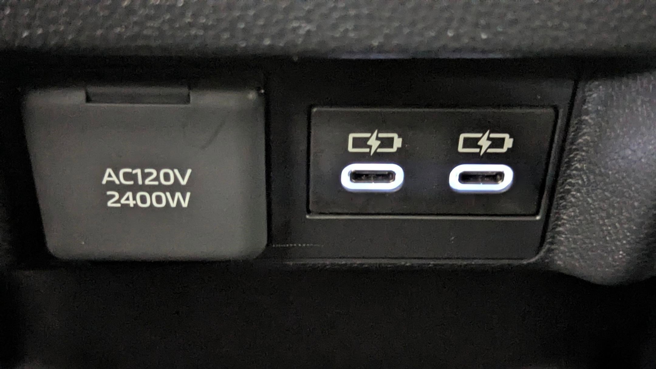 Used 2024 Toyota Tacoma TRD Off-Road image 24