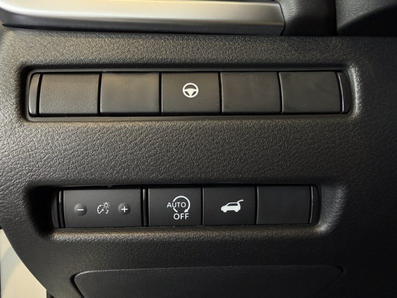 New 2026 Nissan Rogue SV AWD/4WD image 28