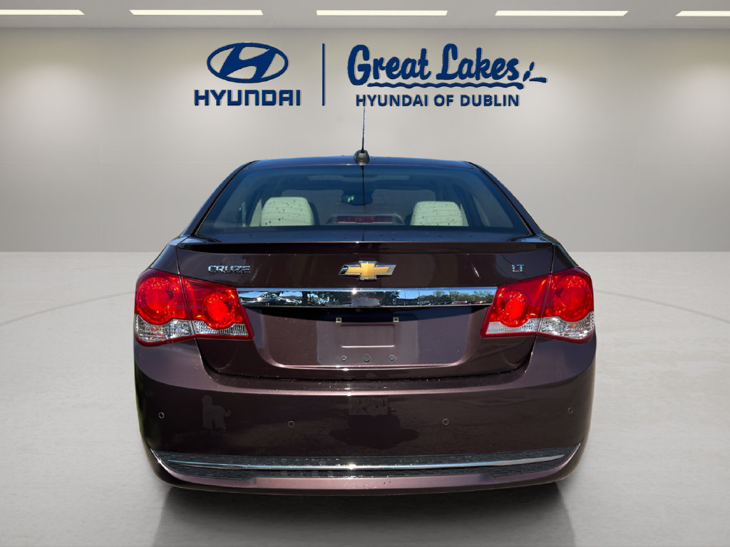 Used 2015 Chevrolet Cruze LT w/ Sun, Sound and Sport Package FWD image 4