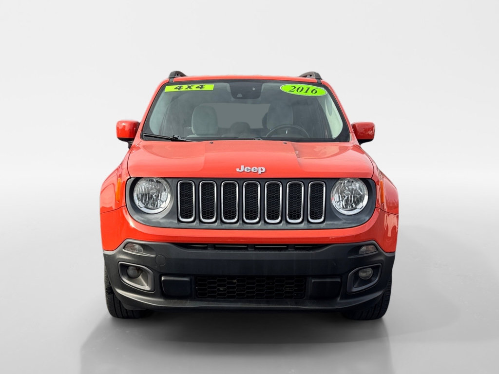 Used 2016 Jeep Renegade Latitude w/ Advanced Technology Group image 9