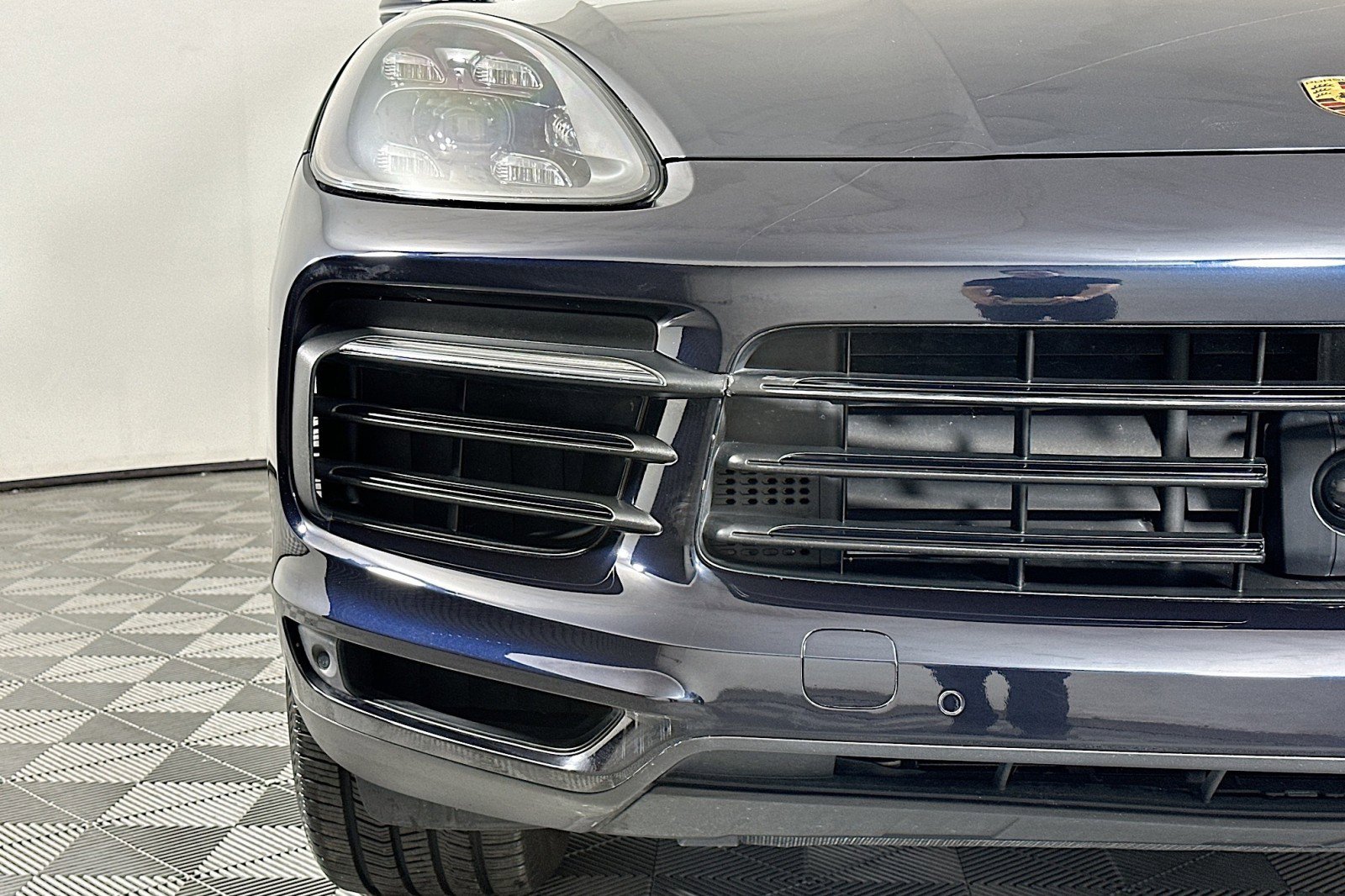Used 2020 Porsche Cayenne S AWD/4WD image 16