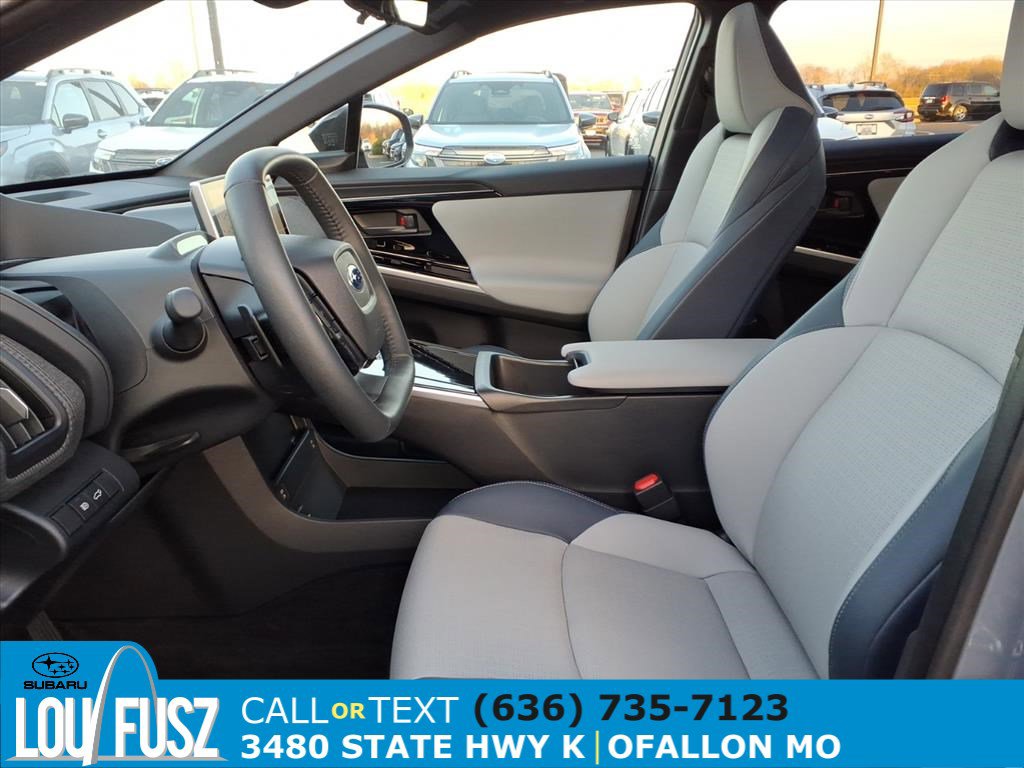 Used 2024 Subaru Solterra Touring image 23