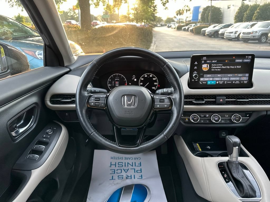 Certified 2025 Honda HR-V EX-L image 18