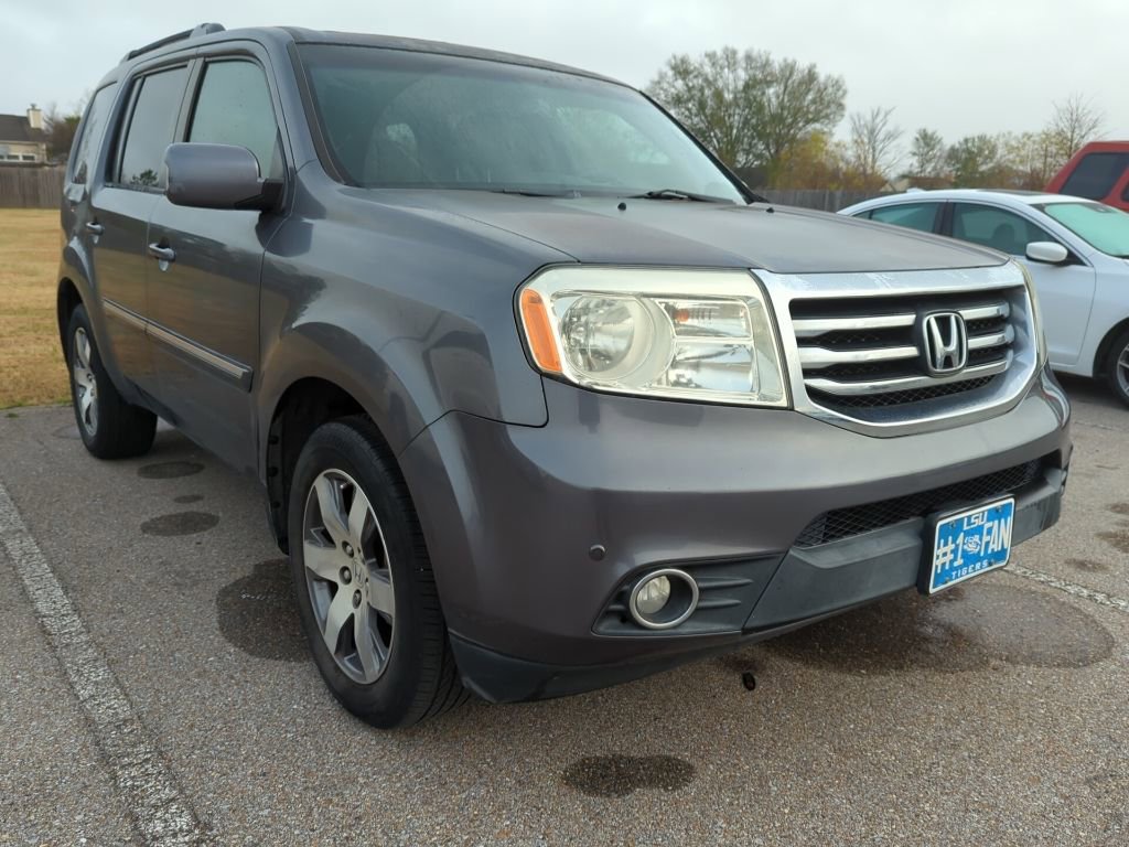 Used 2015 Honda Pilot Touring image 2