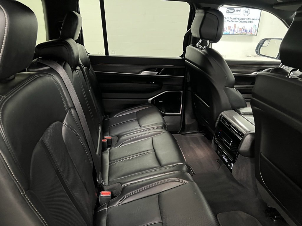 Used 2023 Jeep Wagoneer L Series III w/ Premium Group I image 65