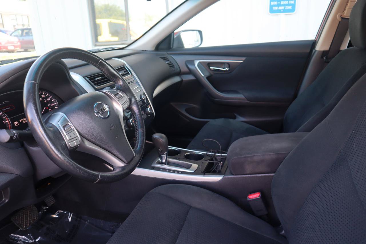 Used 2015 Nissan Altima 2.5 SV FWD image 49