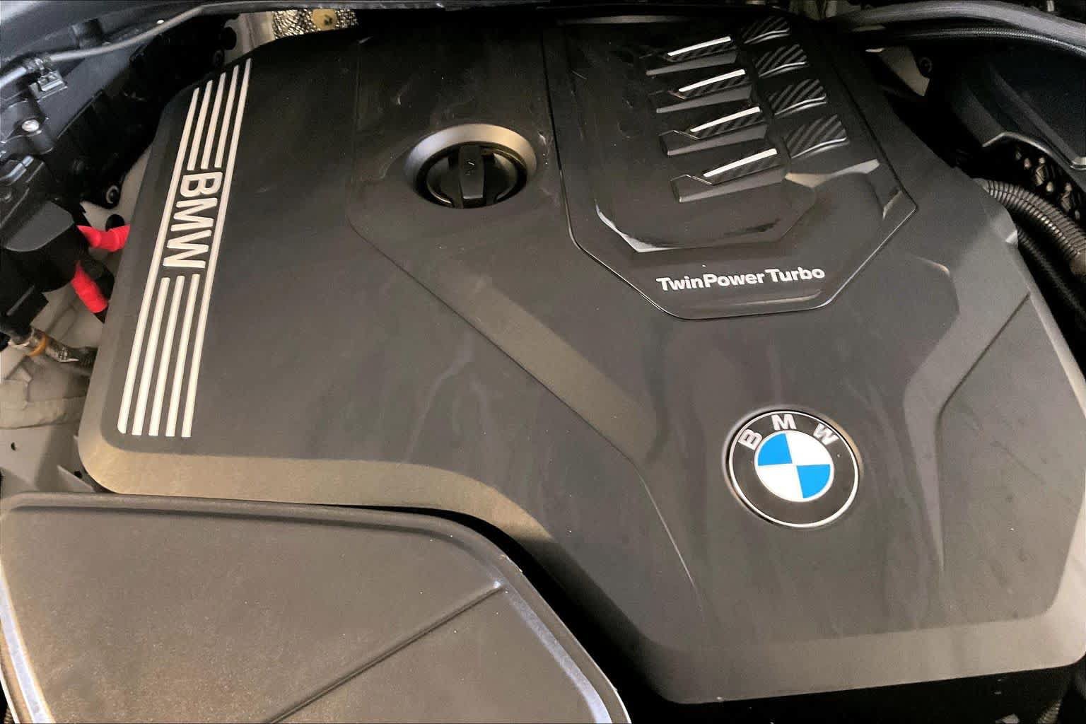 Used 2024 BMW X3 sDrive30i w/ M Sport Package RWD image 29