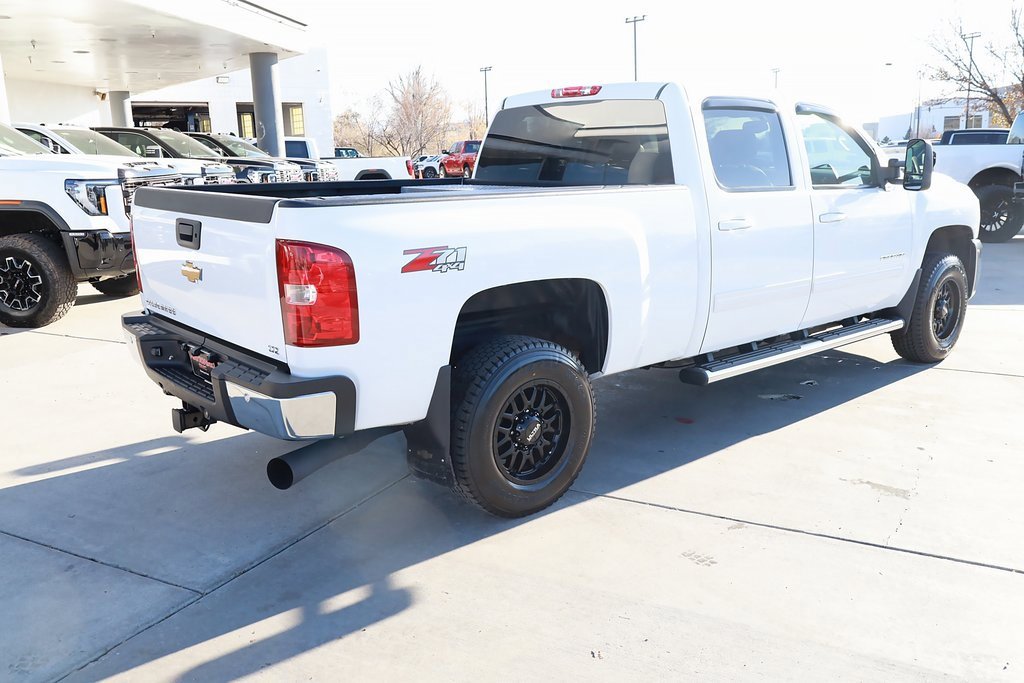 Used 2010 Chevrolet Silverado 2500 LTZ w/ LPO, Protection Package image 6