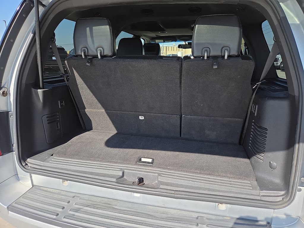 Used 2013 Ford Expedition Limited RWD image 17
