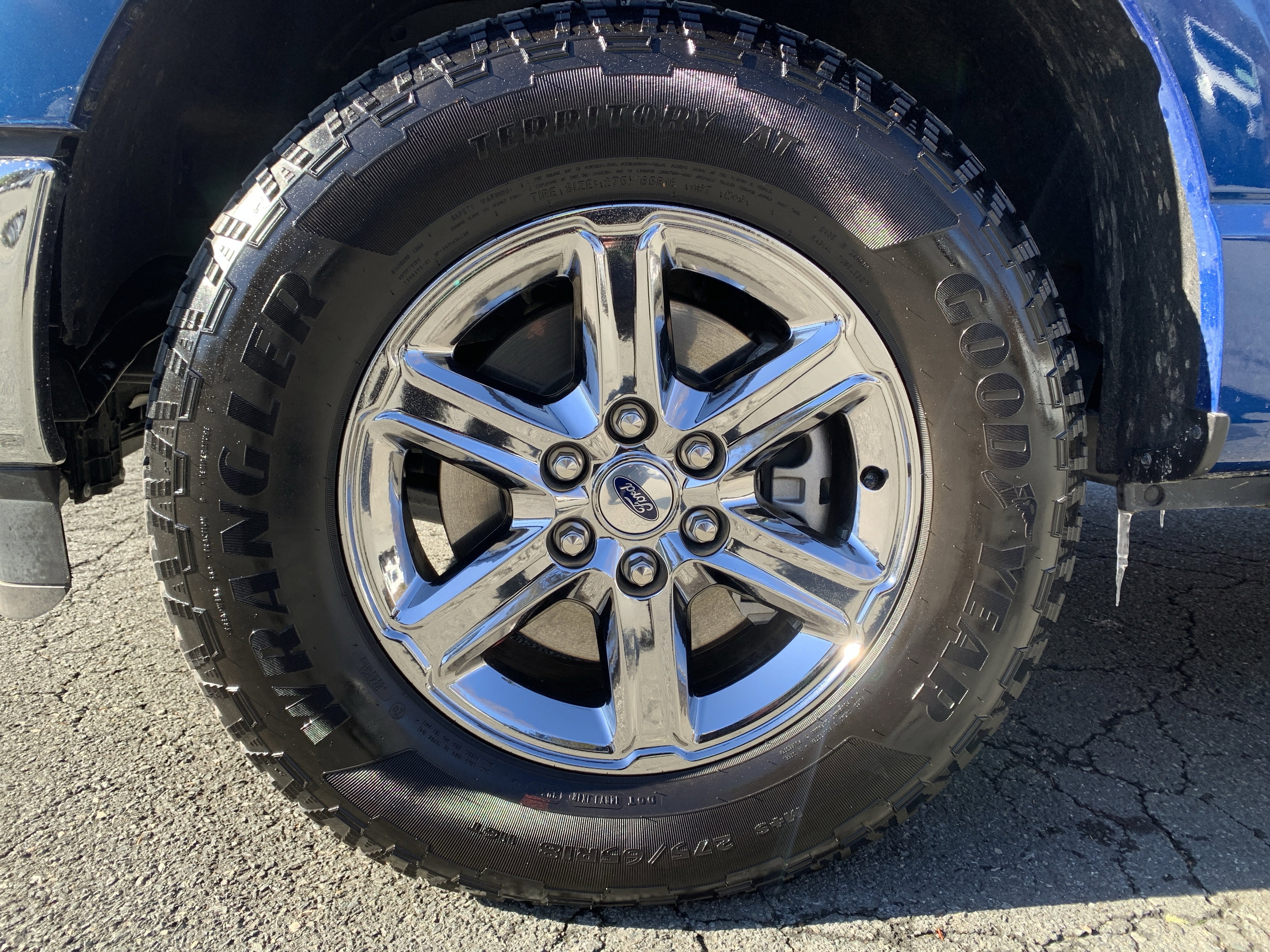 Used 2024 Ford F150 XLT w/ Tow/Haul Package image 8