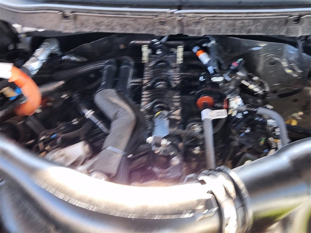 Used 2025 Ford F150 Lariat w/ Equipment Group 501A Mid image 17