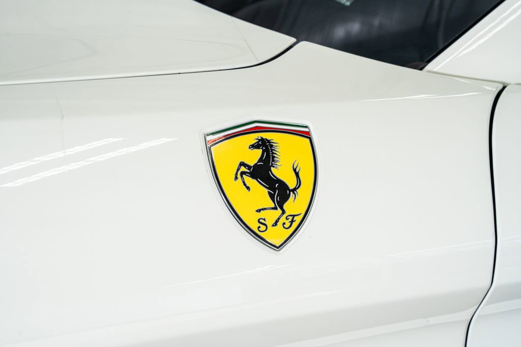 Used 2016 Ferrari California T image 23