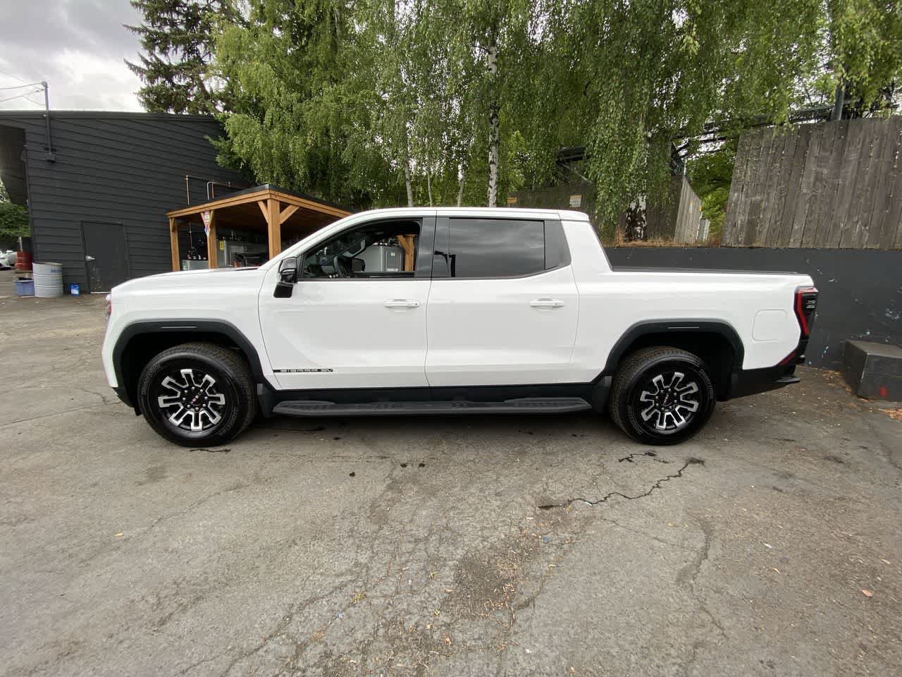 Used 2026 GMC Sierra EV Elevation w/ Premium Package AWD/4WD image 3