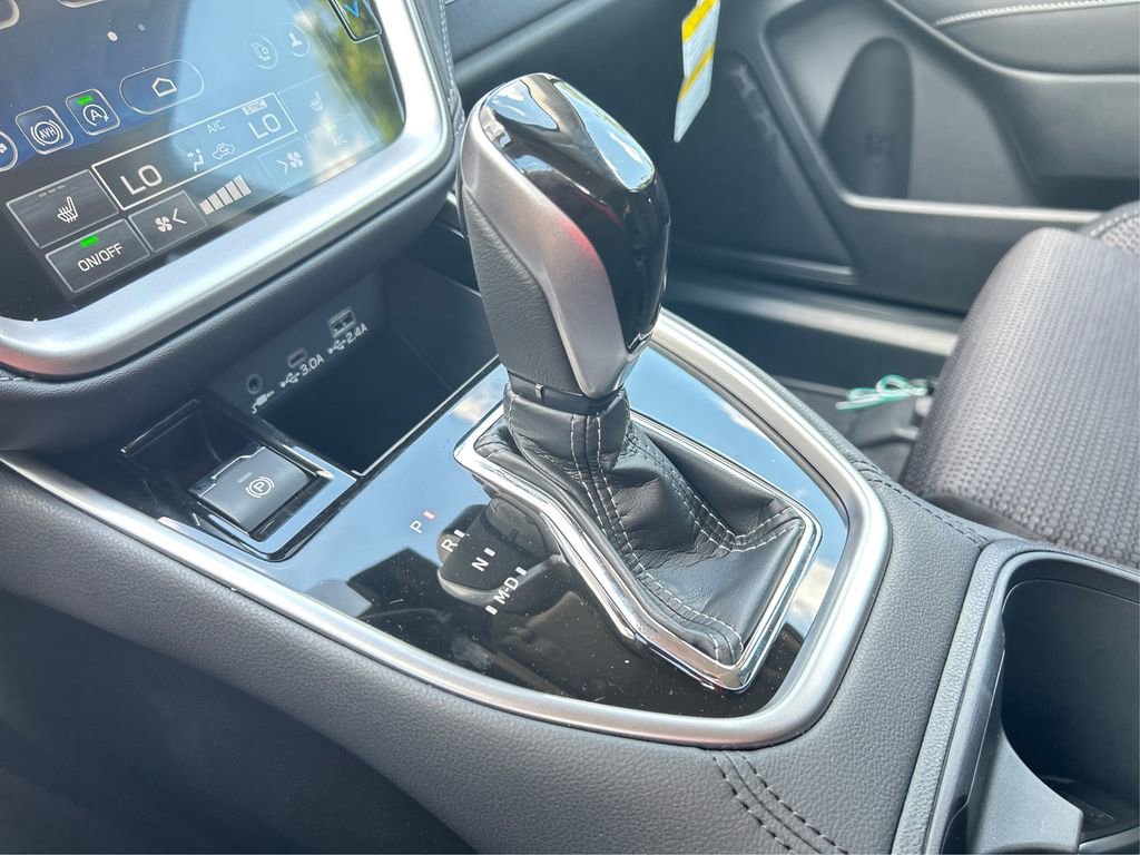 Certified 2025 Subaru Outback Premium image 40