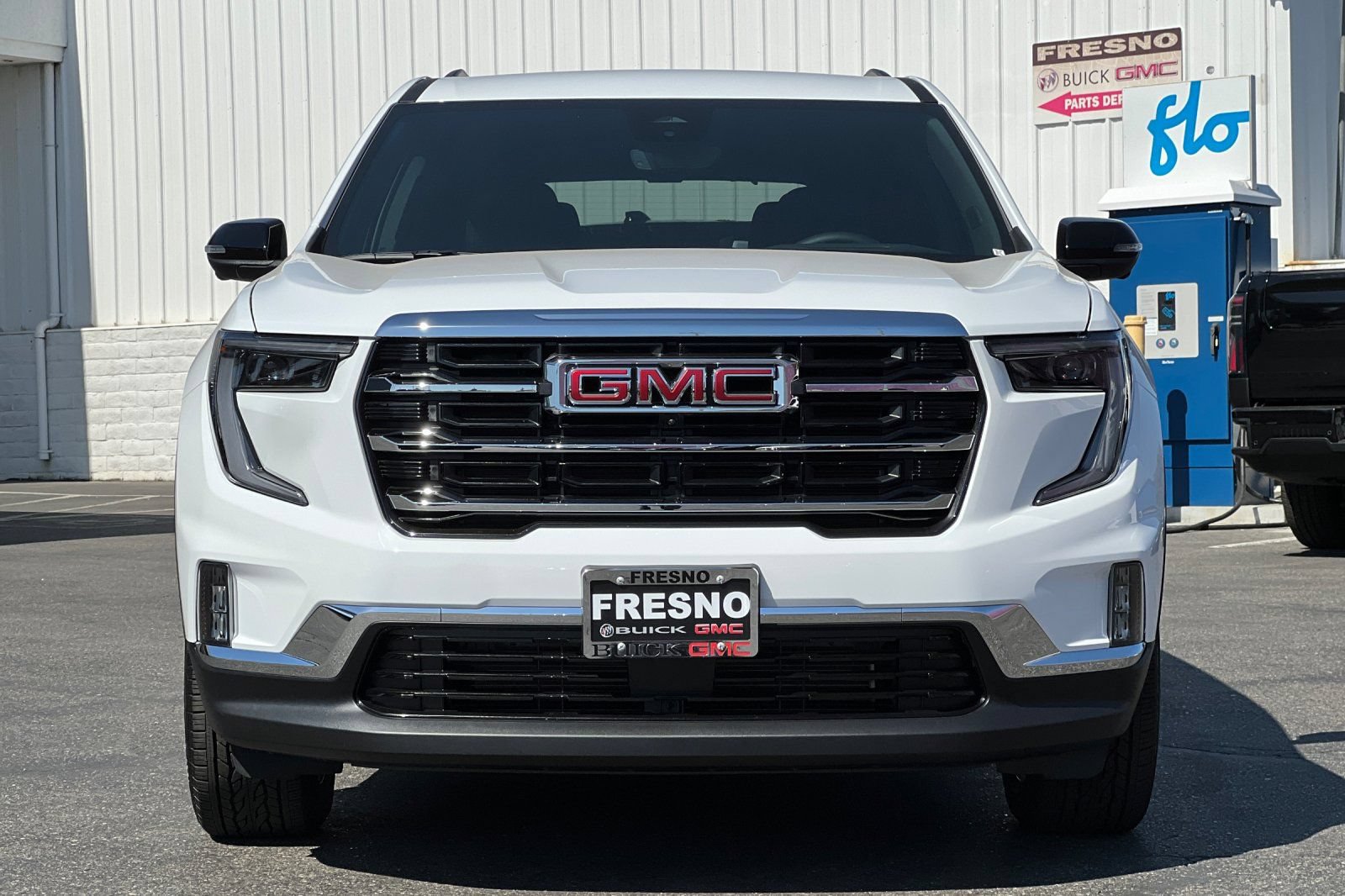 New 2026 GMC Acadia Elevation w/ Elevation Premium Package AWD/4WD image 7