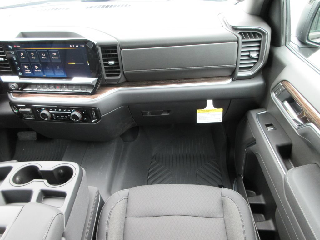 New 2026 Chevrolet Silverado 1500 RST w/ Z71 Off-Road Package AWD/4WD image 18