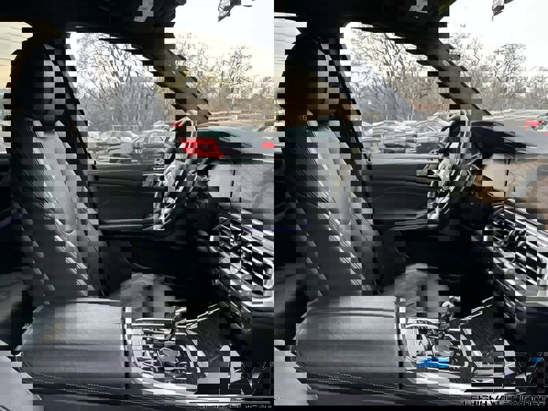 Used 2020 BMW X7 xDrive40i w/ M Sport Package image 38