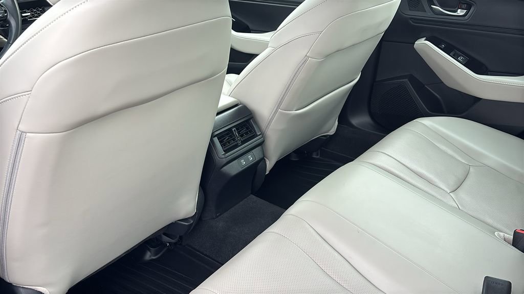 Used 2023 Honda Accord Touring image 31