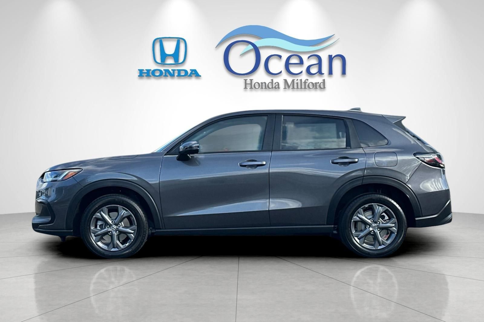 New 2027 Honda HR-V LX image 2