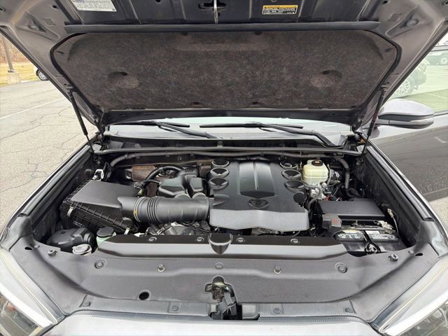 Used 2019 Toyota 4Runner SR5 Premium image 24