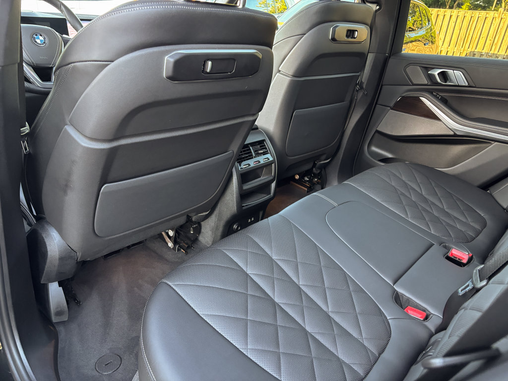 Certified 2024 BMW X5 xDrive40i w/ Premium Package AWD/4WD image 43