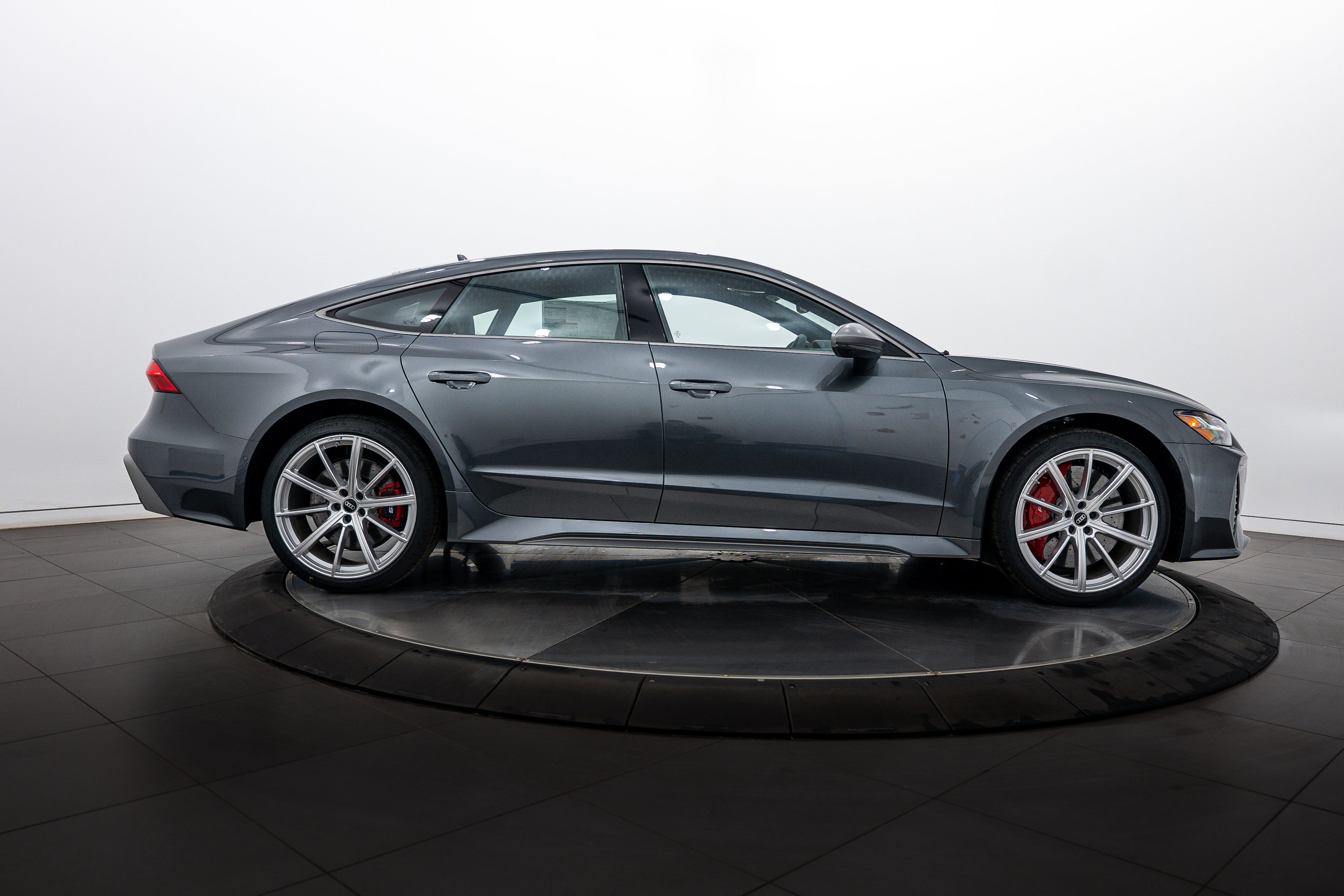 New 2026 Audi RS 7 Performance image 3