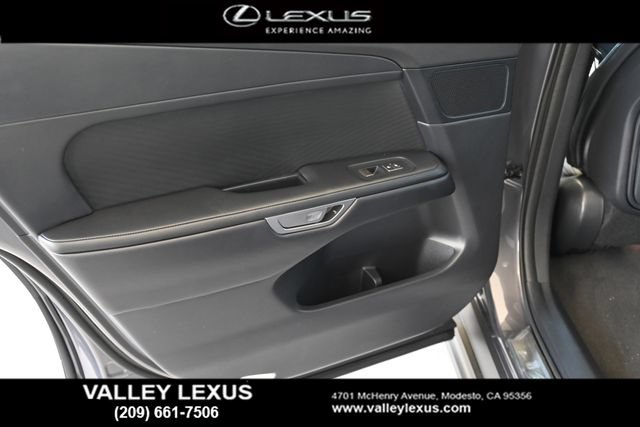 New 2026 Lexus ES 350e FWD image 16