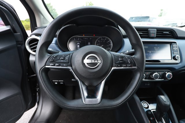 Used 2024 Nissan Versa SV FWD image 11